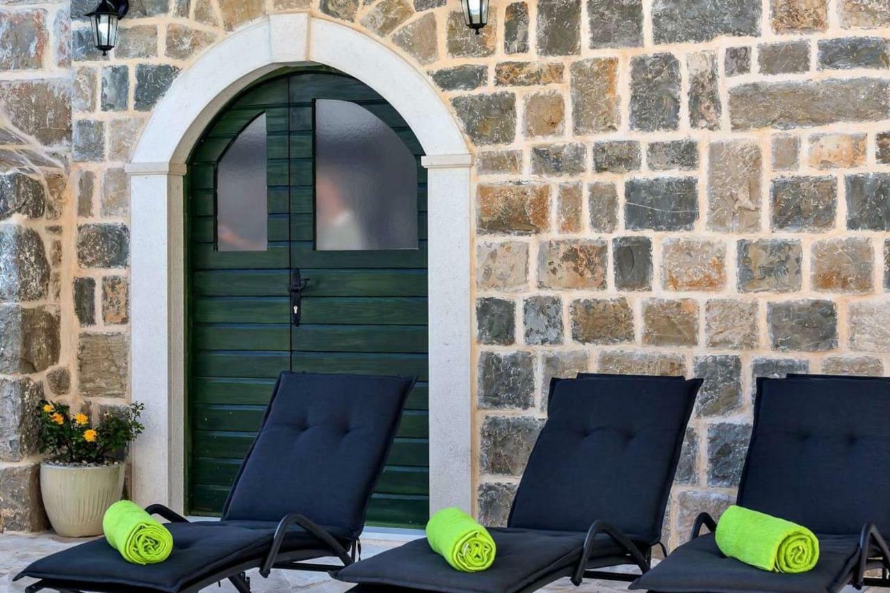 Luxury Villa Topolina Baška Voda Exterior foto